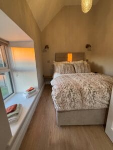 Farmhouse room2ter