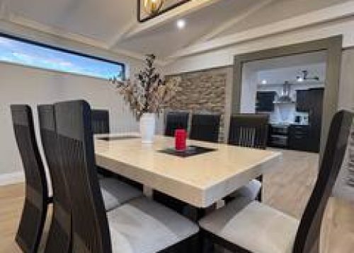 Farmhouse dining room