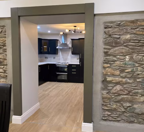 Farmhouse full kitchen3
